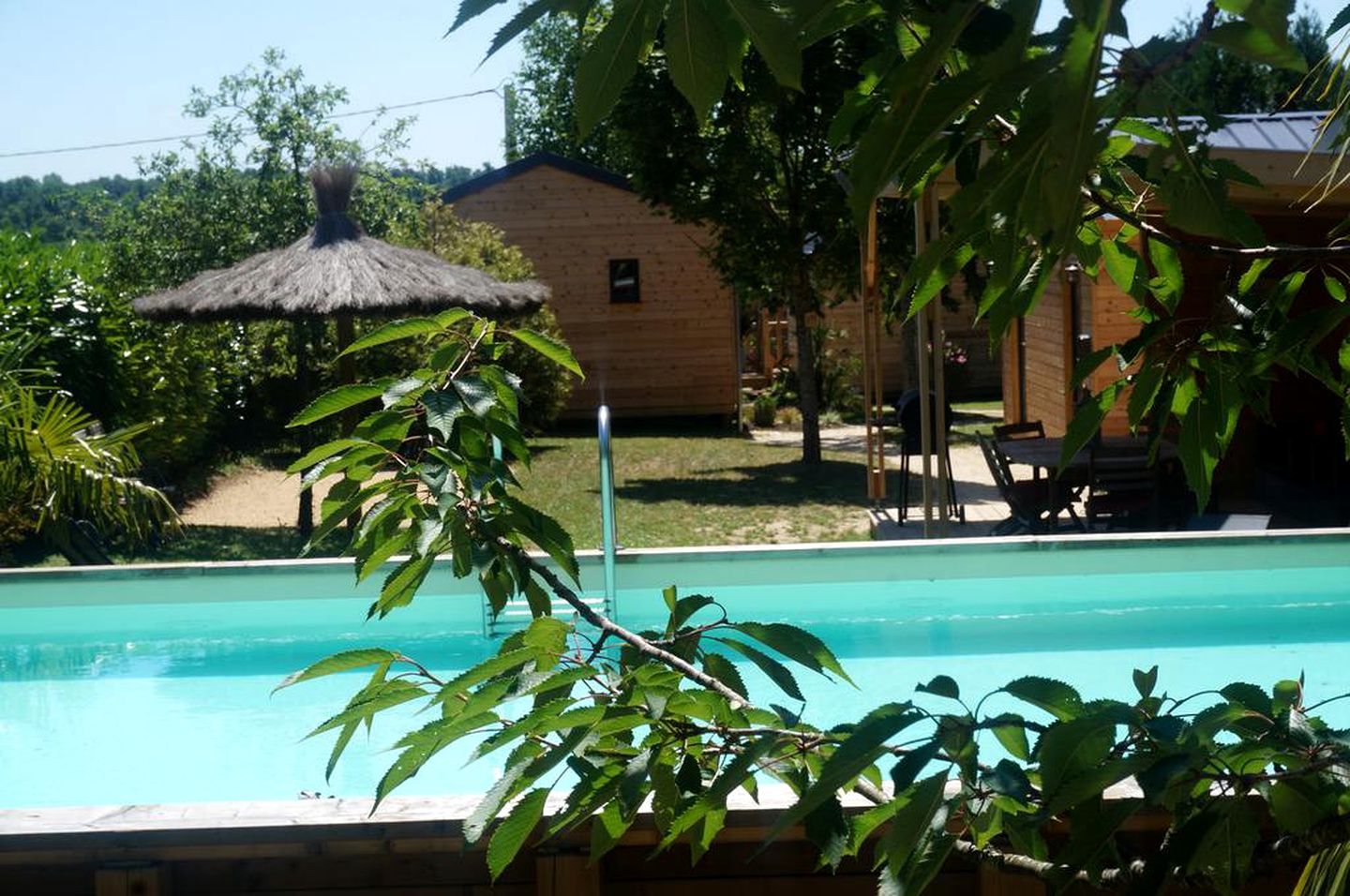 Charming Holiday Rental with a Shared Outdoor Pool in Bourg-Charente, France