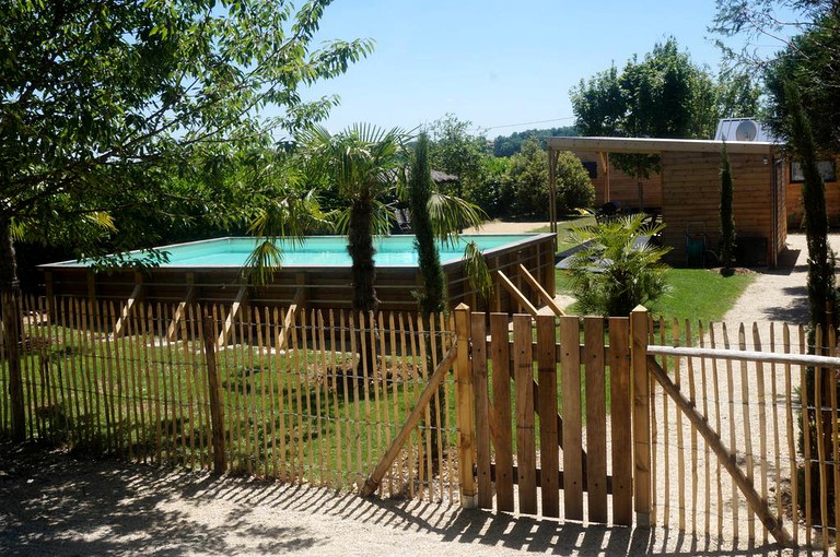 Cottages (Bourg-Charente, Nouvelle-Aquitaine, France)
