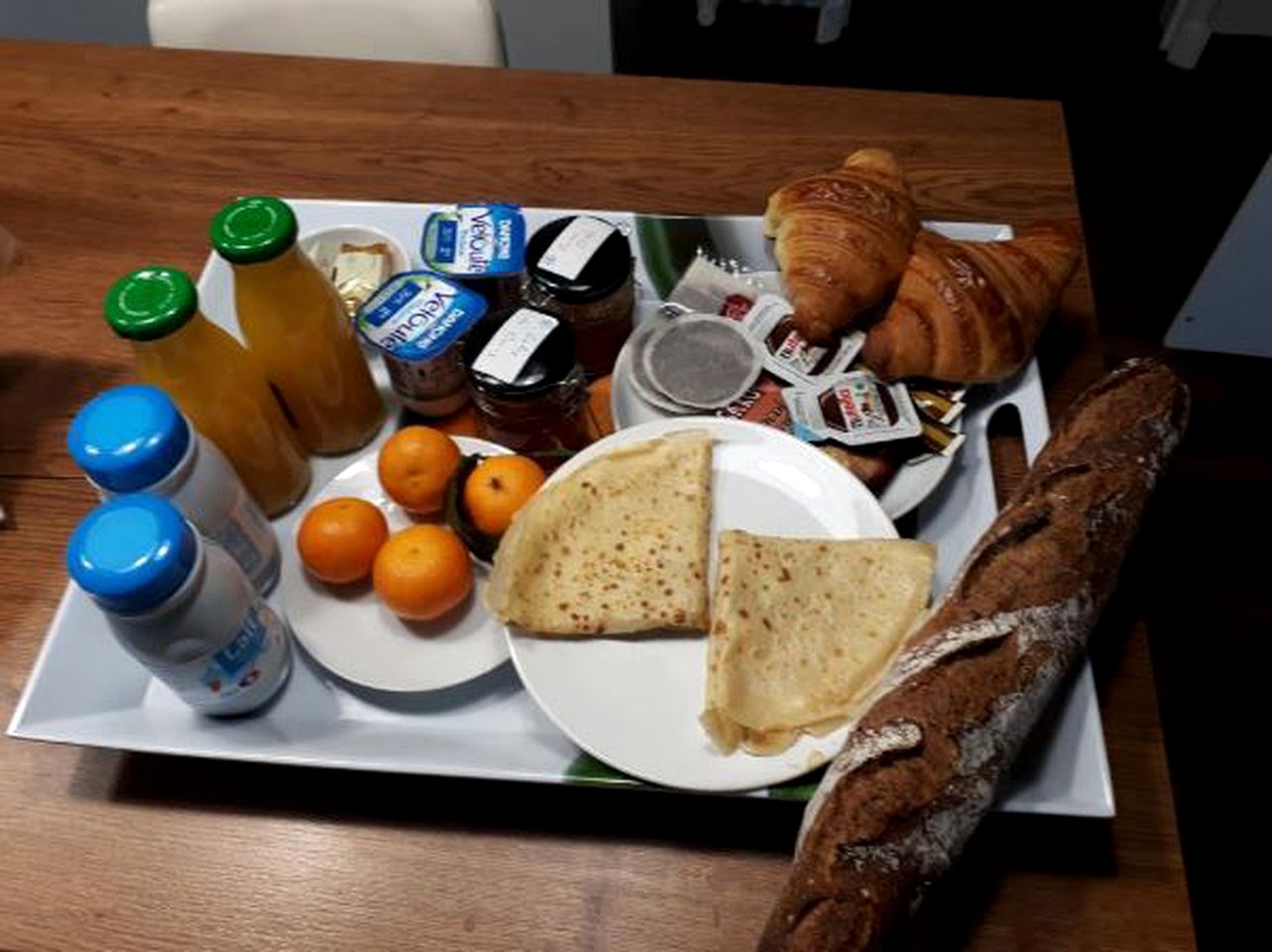 Cozy Country Cottage Rental among Picturesque Vineyards in the Poitou-Charentes Region, France