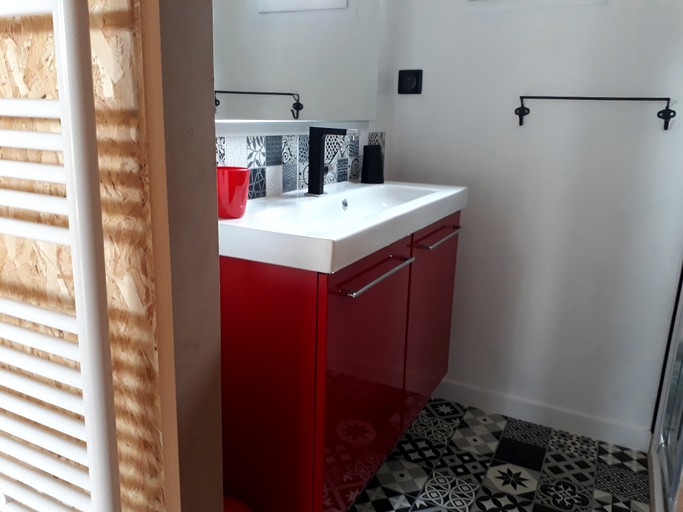 Cottages (Bourg-Charente, Nouvelle-Aquitaine, France)