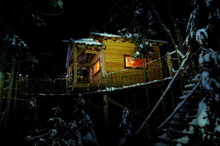 Tree Houses (Nominingue, Quebec, Canada)