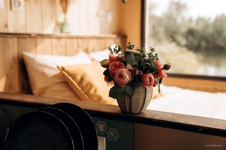 Tiny Houses (France, Villeneuve-la-Guyard, Bourgogne-Franche-Comté)