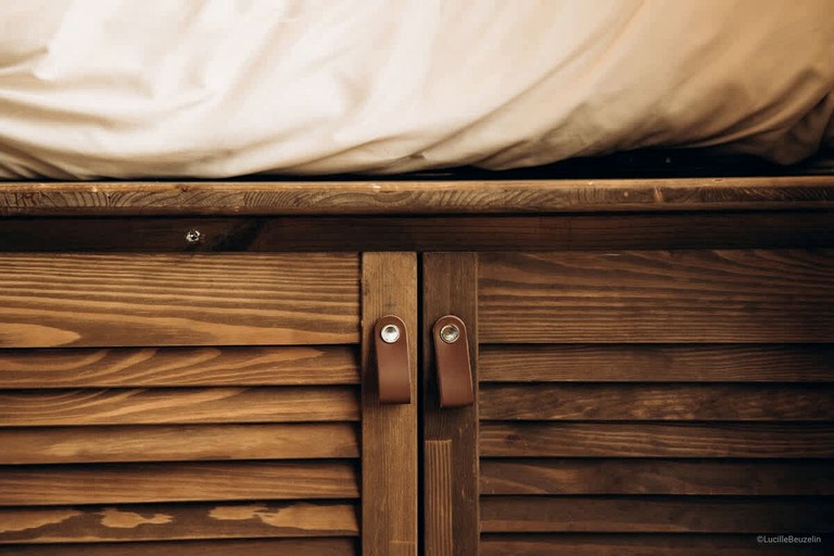 Tiny Houses (France, Villeneuve-la-Guyard, Bourgogne-Franche-Comté)