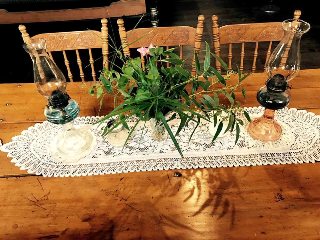 Romantic Log Cabin for Holidays Underneath Open Sky in Warracknabeal, Victoria