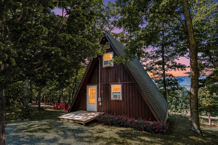 Traditional A-Frame Cabin with Stunning Views, Hot Tub, Deck, Grill and Fire Pit Near Cacapon State Park in Berkeley Springs, WV | A-Frames (Berkeley