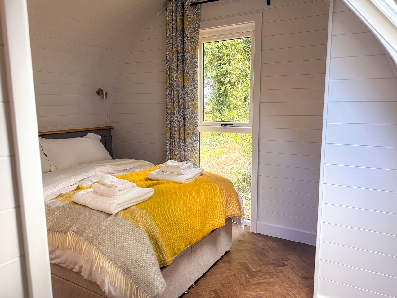 Eco-Conscious Glamping Pod Nestled in the Trees for a Unique Getaway near Salisbury, England