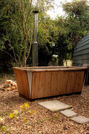 Pods (United Kingdom, Salisbury, England)