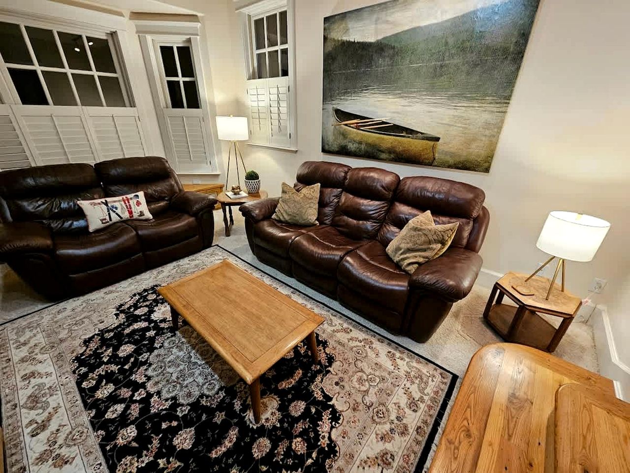 Peaceful Waterfront Retreat with Fire Pit & Nature-Filled Surroundings in McCall, Idaho