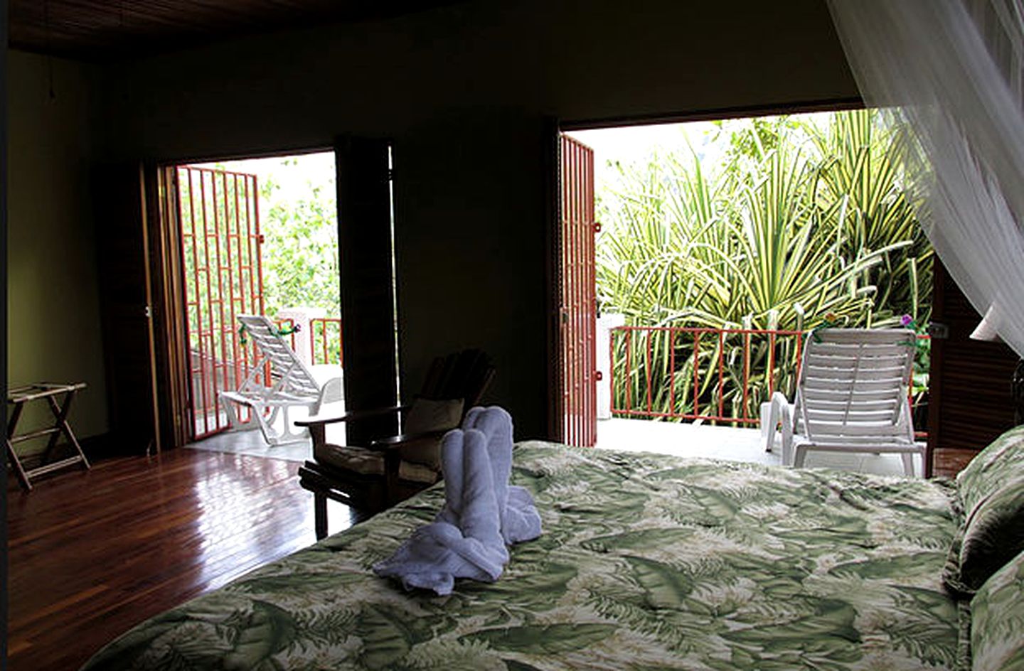 Deluxe Villa Rental Set near Manuel Antonio State Park, Costa Rica