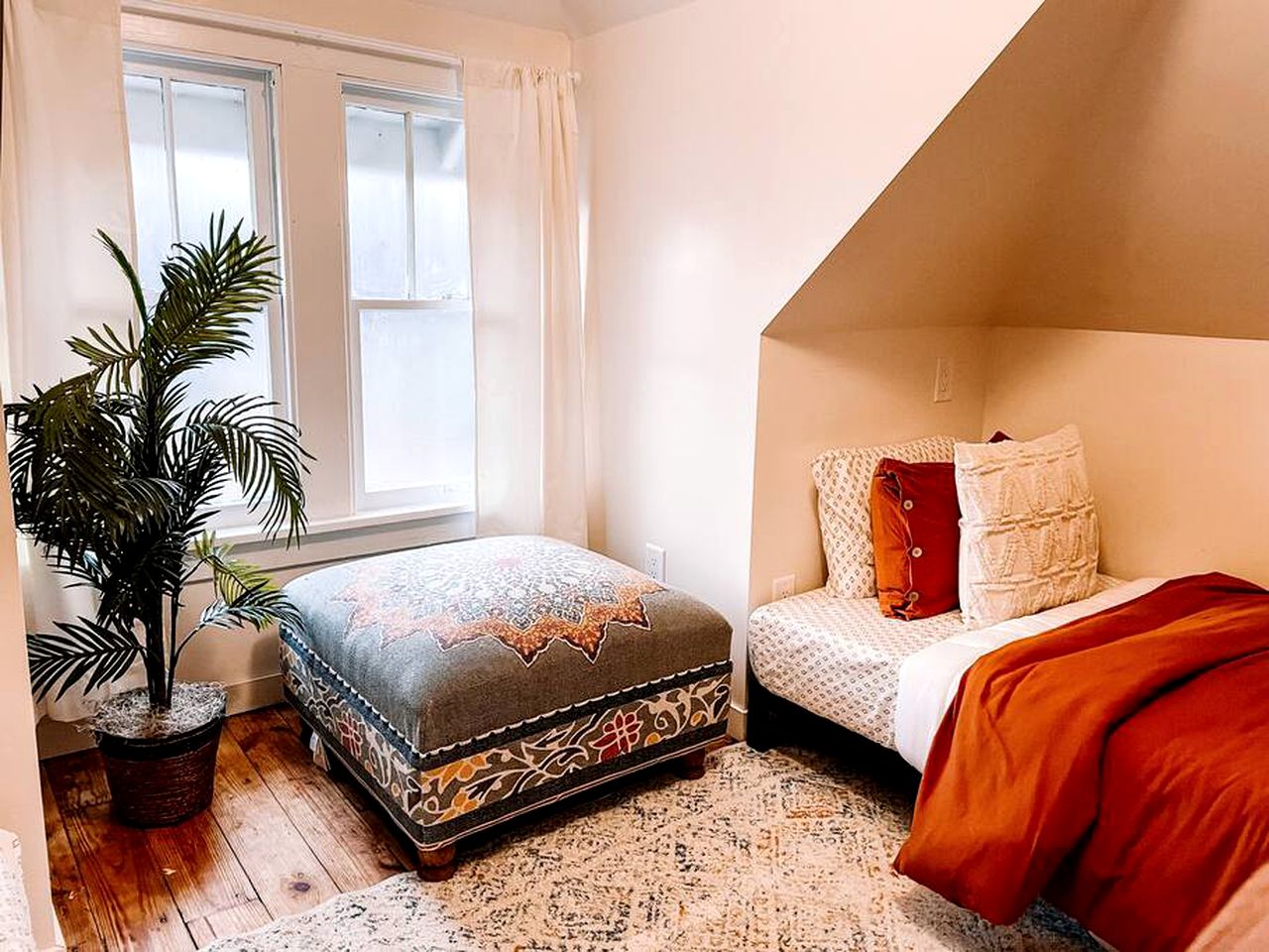 Family Friendly Kids and Pets Private, Cozy, Quiet in New Buffalo, MI