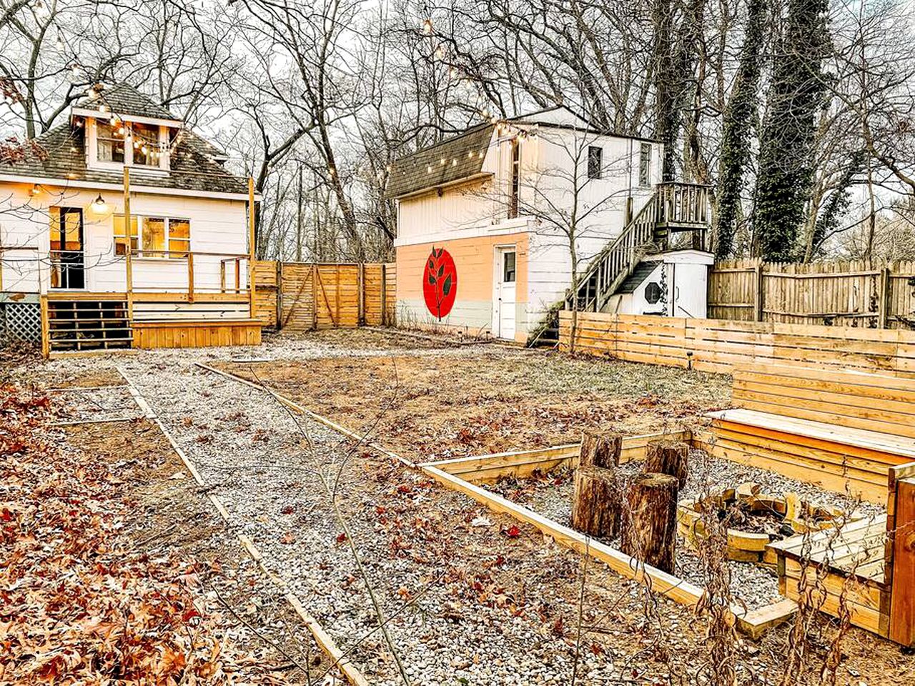 Family Friendly Kids and Pets Private, Cozy, Quiet in New Buffalo, MI