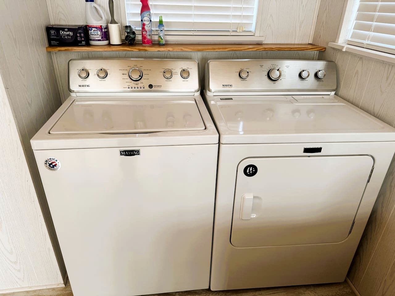 Peaceful Cabin on the Caddo River and Close to State Parks for an Amazing Family Vacation in Glenwood, Arkansas