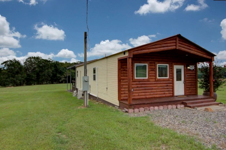 Cabins (United States of America, Glenwood, Arkansas)