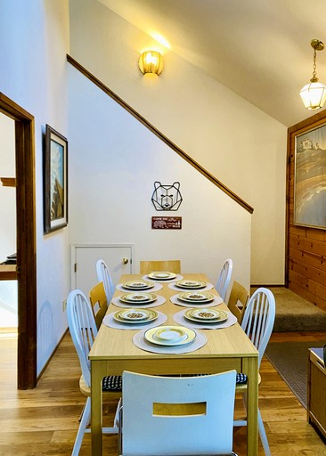 Cabins (United States of America, Arnold, California)