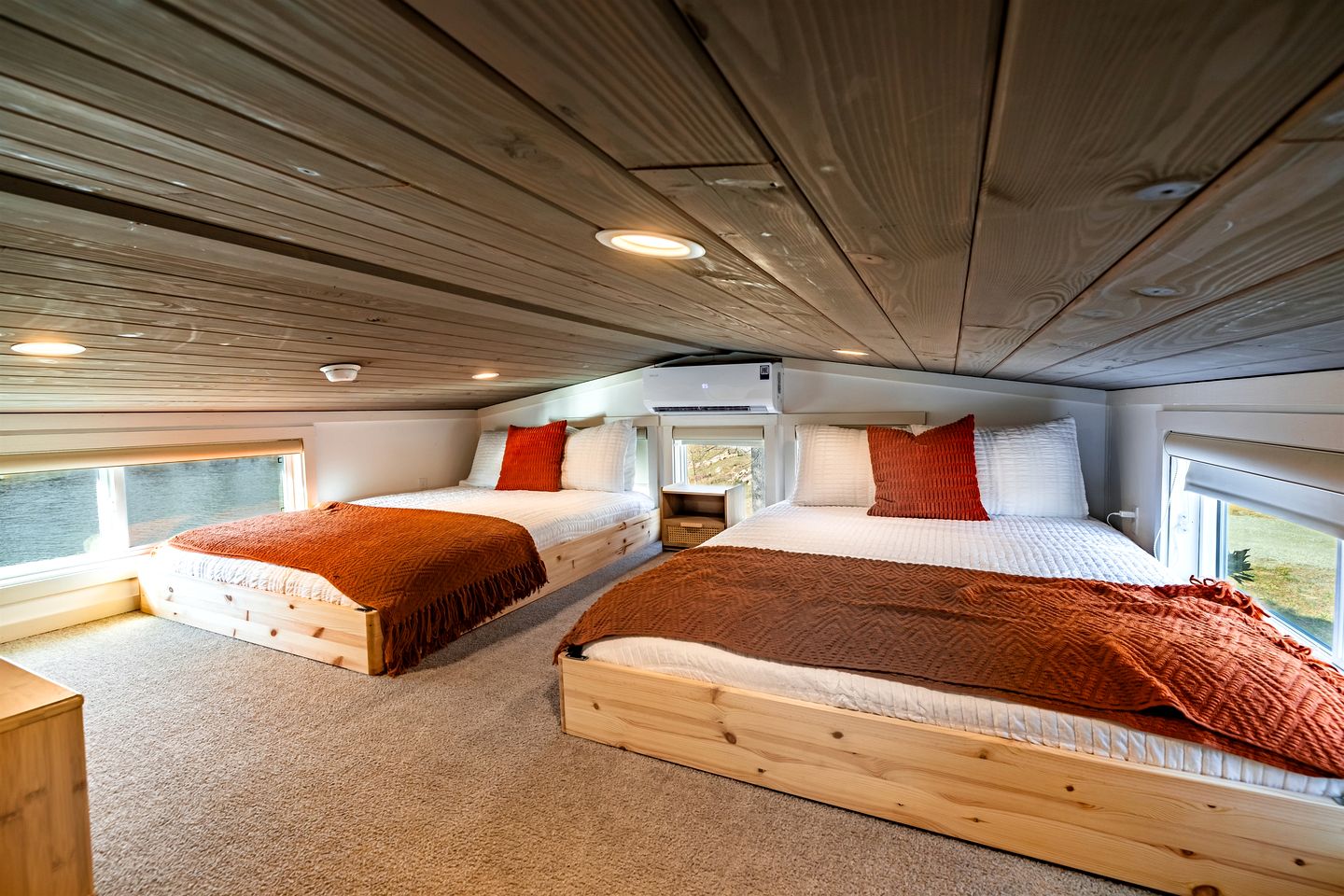 Lakefront Tiny Home Retreat with Private Dock & Sunset Views in Tracy City, Tennessee