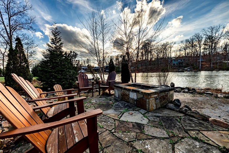 Cabins (United States of America, Tracy City, Tennessee)