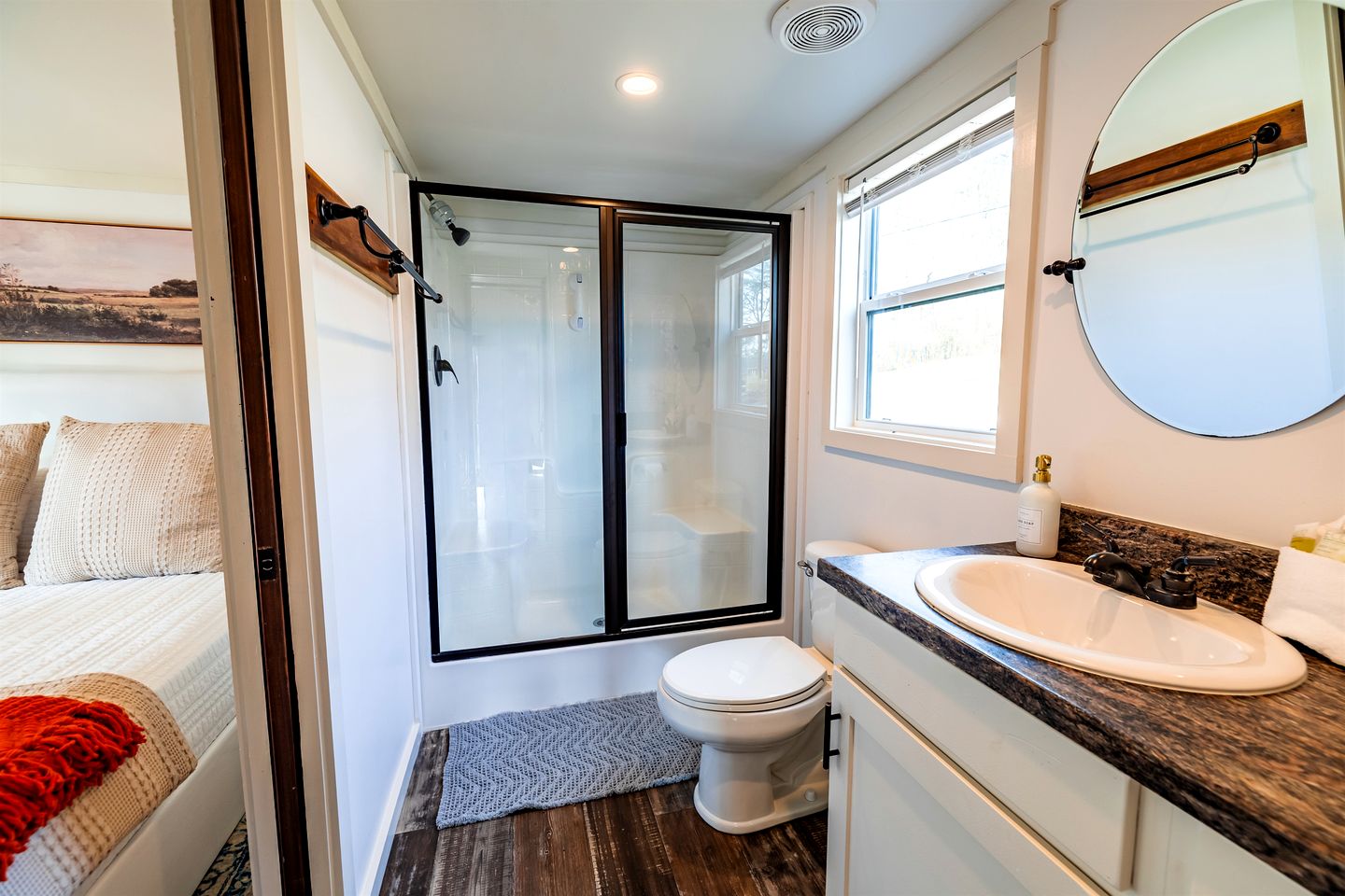 Lakefront Tiny Home Retreat with Private Dock & Sunset Views in Tracy City, Tennessee