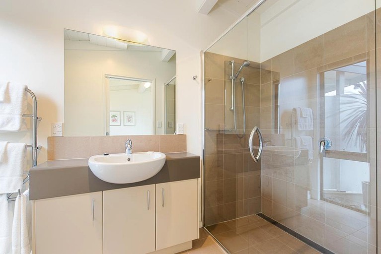 Cottages (Yanakie, Victoria, Australia)