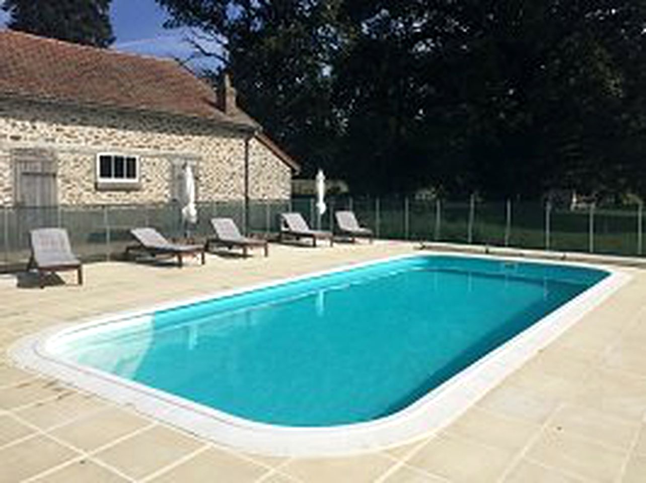 Safari Tent on Farm with Pool near Bordeaux, France