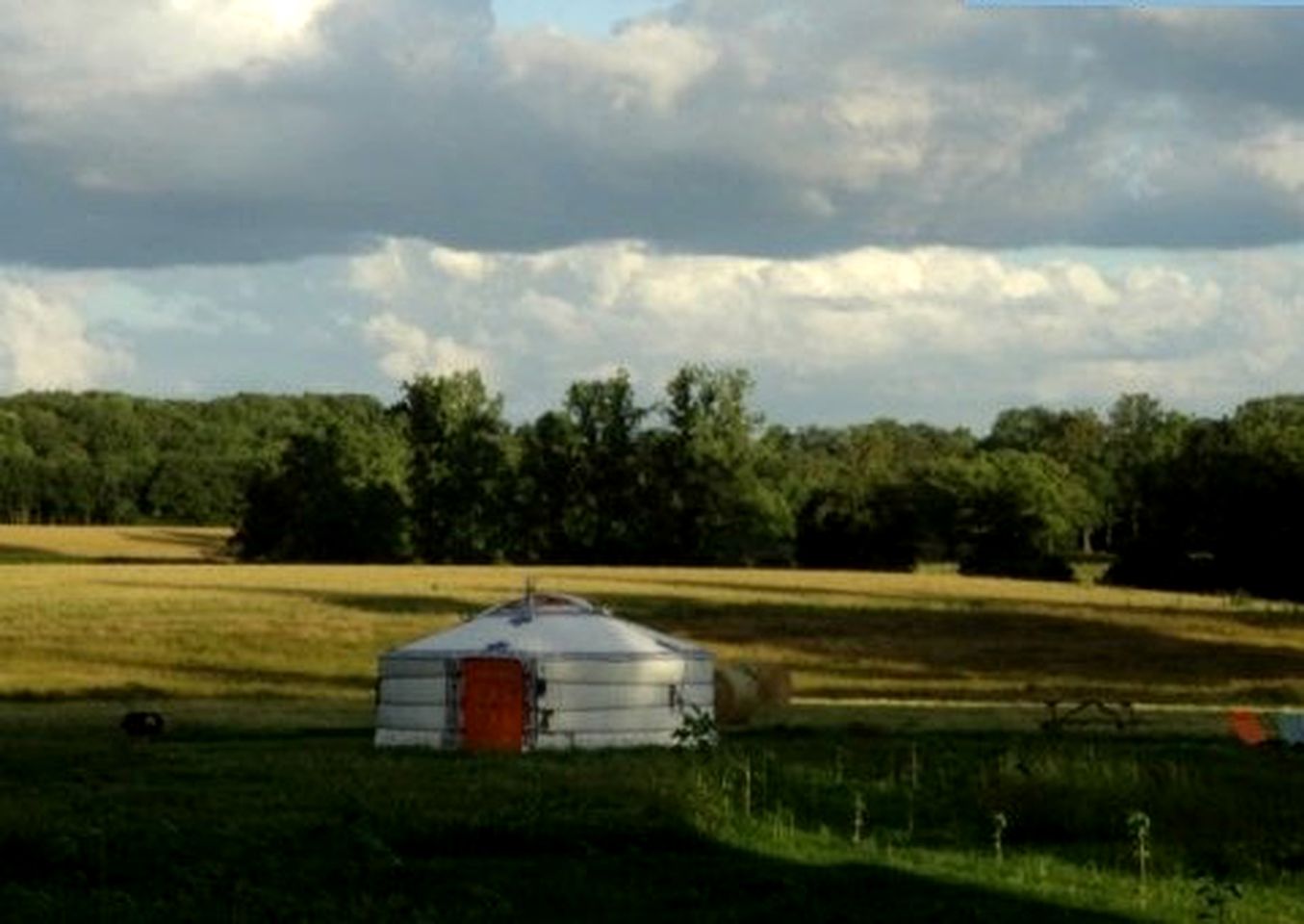 Family-Friendly Yurt on Farm in the Countryside near Bordeaux, France