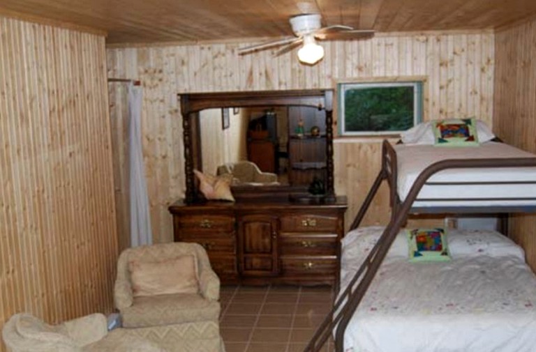 Cabins (Bryson City, North Carolina, United States)