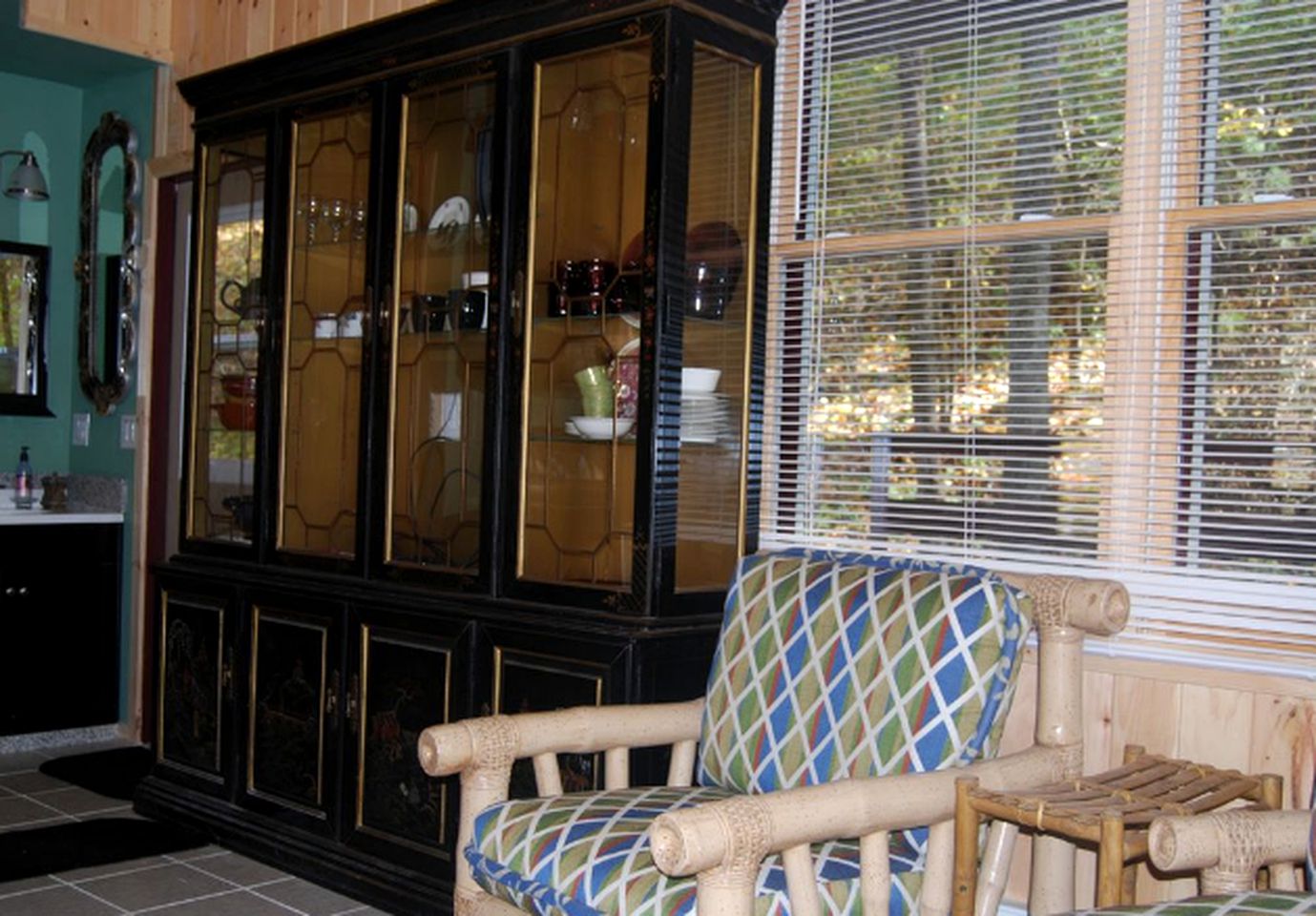 Eco-Friendly Cabin Rental in the Heart of the Smoky Mountains, North Carolina