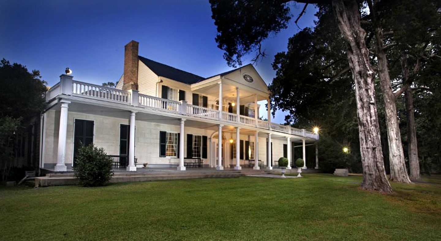 Luxurious Suite with Stunning Views at a Country Bed and Breakfast in Natchez, Mississippi