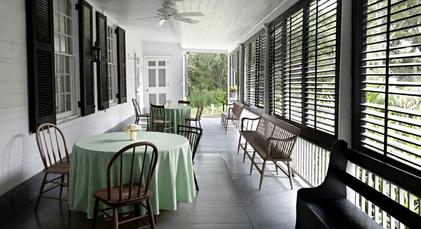 Charming Room in a Southern Bed and Breakfast near the Natchez Trail, Mississippi