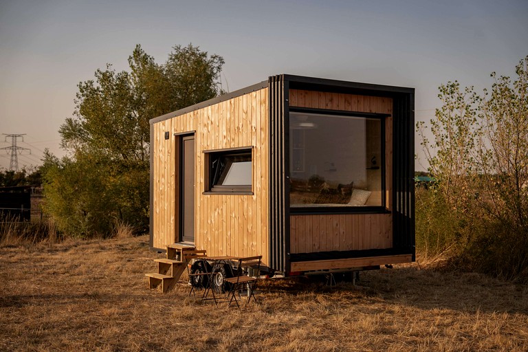 Tiny Houses (France, Espinasse-Vozelle, Auvergne-Rhône-Alpes)
