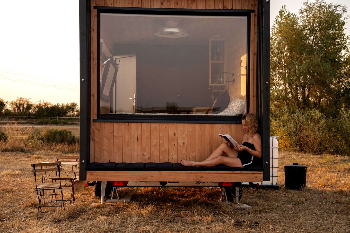 Charming Eco-Lodge with Panoramic Countryside Views near Vichy, Allier