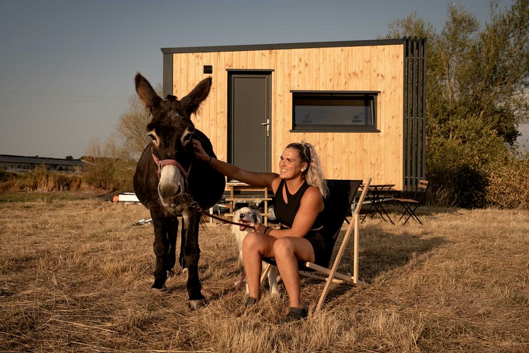 Tiny Houses (France, Espinasse-Vozelle, Auvergne-Rhône-Alpes)
