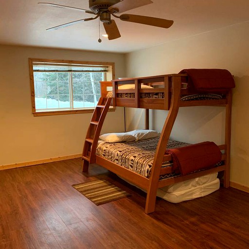 Vacation Rentals (Esko, Minnesota, United States)