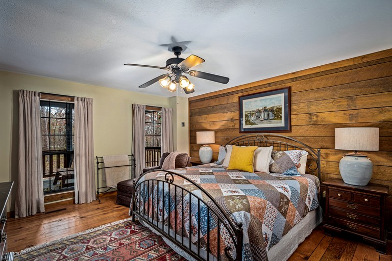 Cabins (United States of America, Mentone, Alabama)