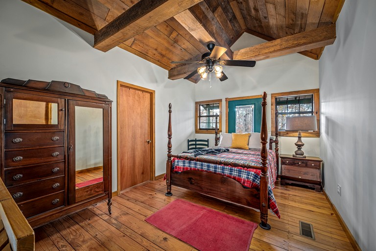 Cabins (United States of America, Mentone, Alabama)