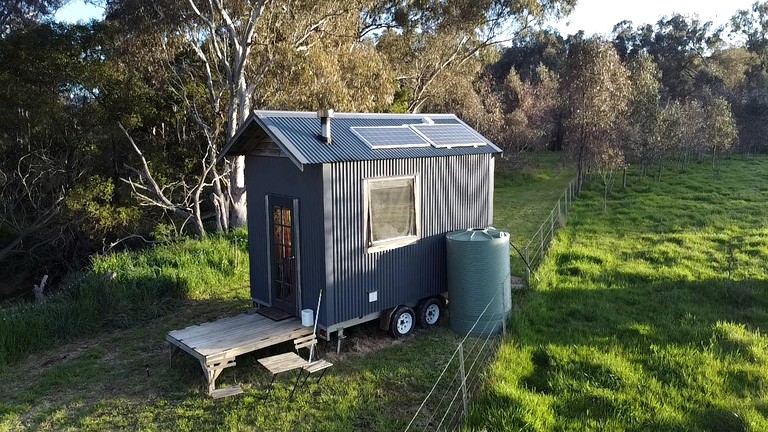 Yarra Valley Tiny House for Eco-Friendly Glamping in Victoria