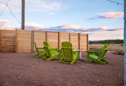 Peaceful Cozy Cottage with Large Patio and Grill for an Unforgettable Family Escape in Canon City, Colorado - Photo 2