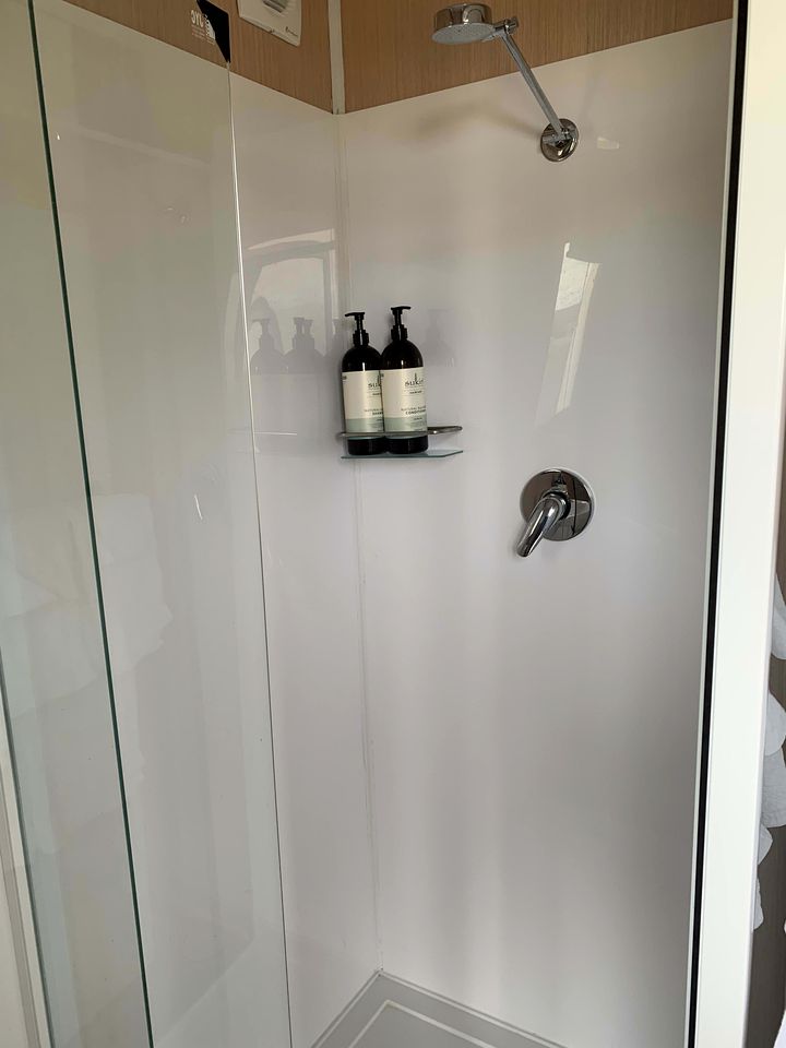 Tiny House Rental for Glamping, NSW