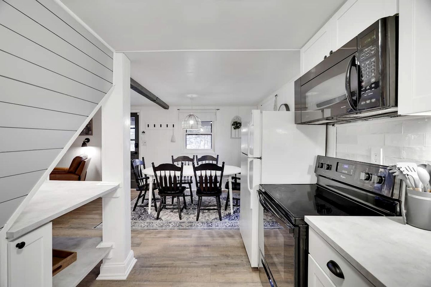 Pet Friendly Cabin with Fire Pit and Barbecue in Susquehanna, Pennsylvania