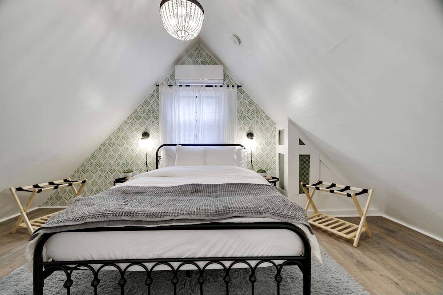 Pet Friendly Cabin with Fire Pit and Barbecue in Susquehanna, Pennsylvania