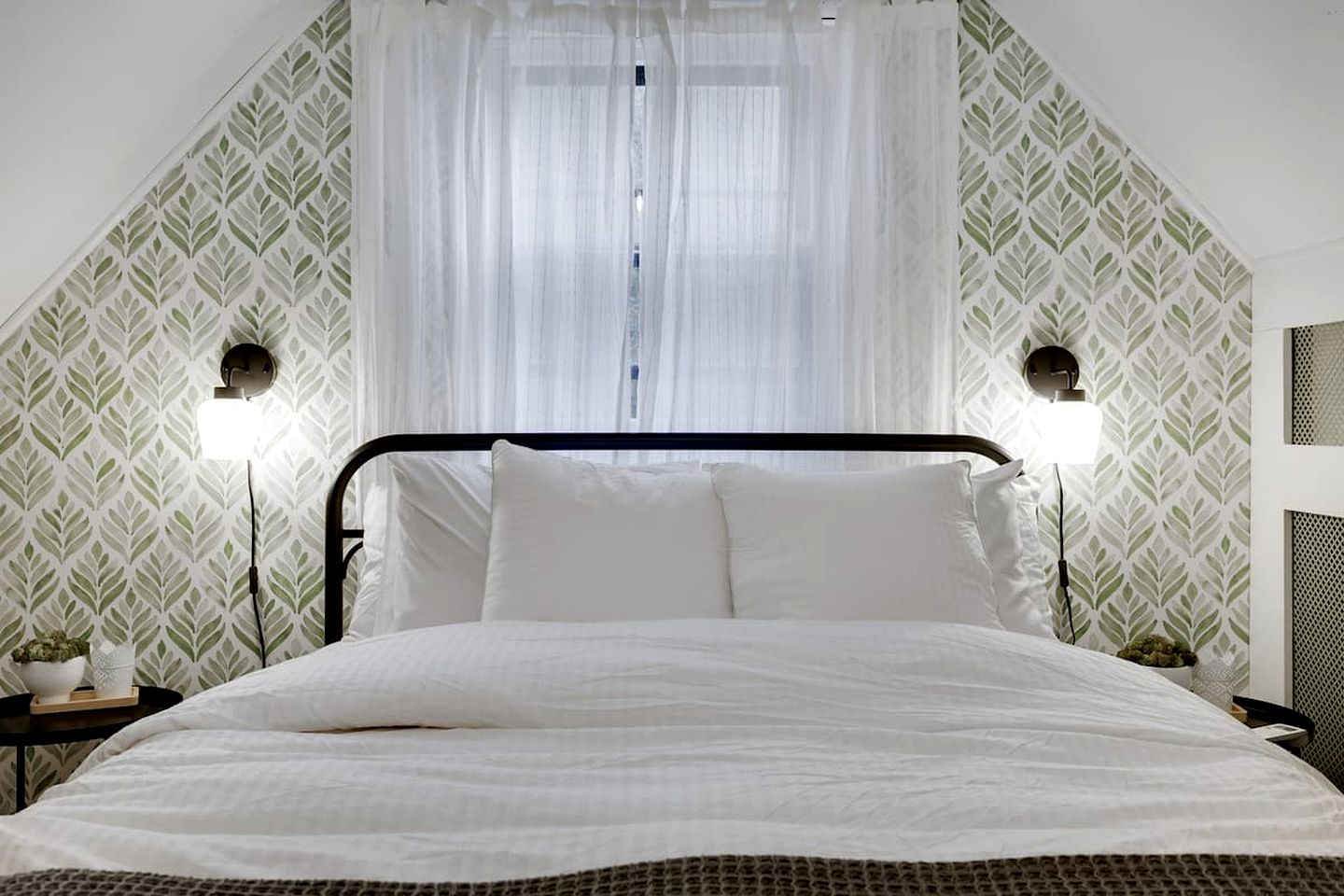 Pet Friendly Cabin with Fire Pit and Barbecue in Susquehanna, Pennsylvania