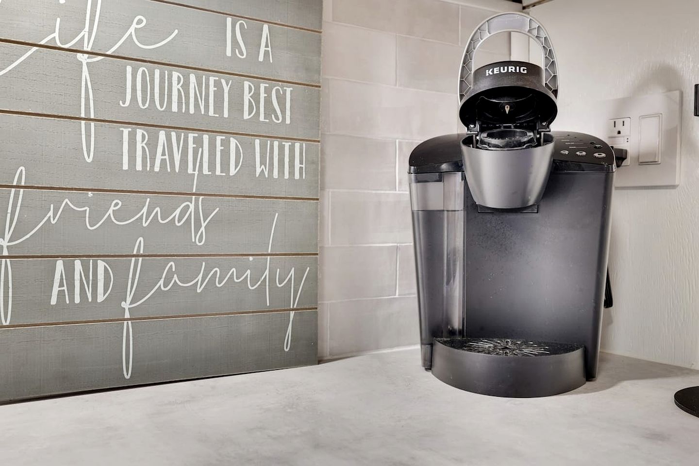 Pet Friendly Cabin with Fire Pit and Barbecue in Susquehanna, Pennsylvania