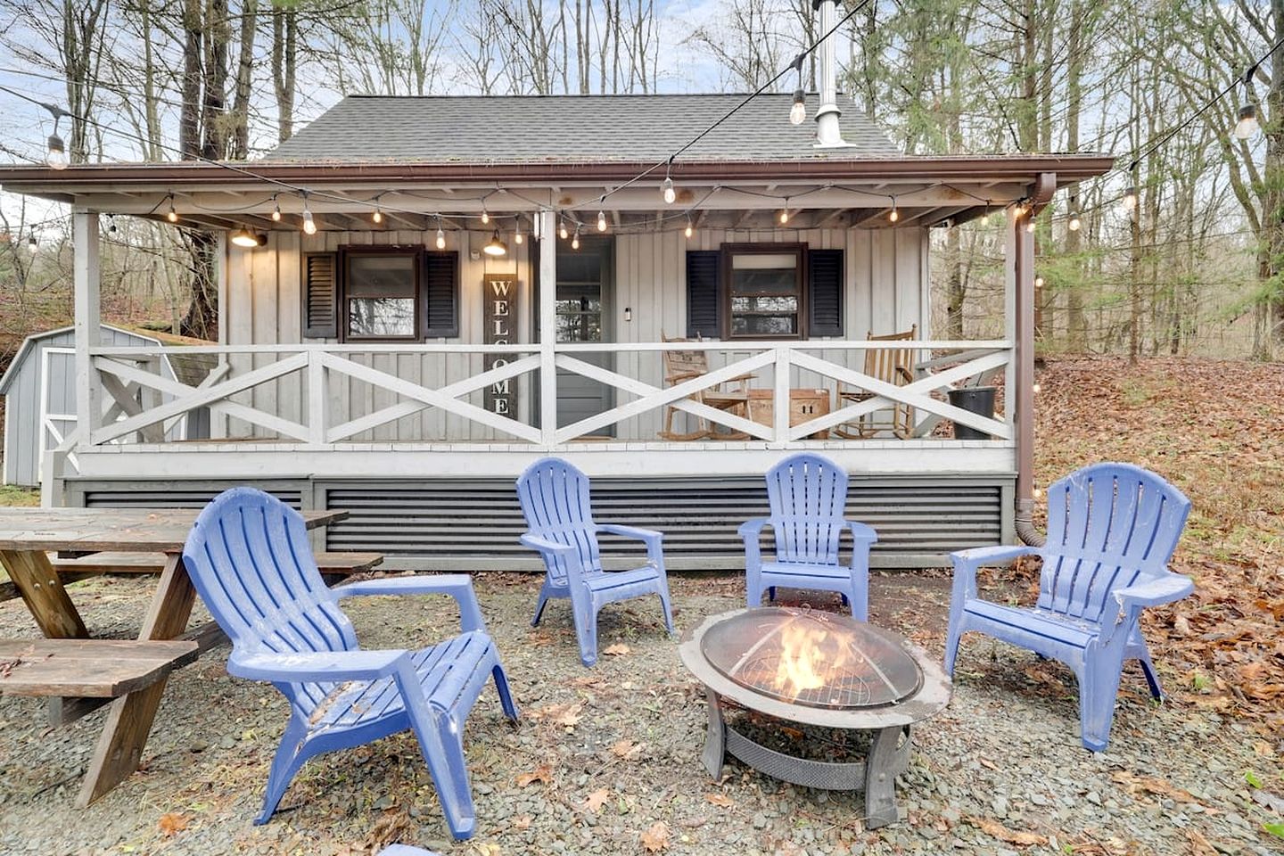 Pet Friendly Cabin with Fire Pit and Barbecue in Susquehanna, Pennsylvania