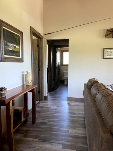 Cabins (United States of America, Ennis, Montana)