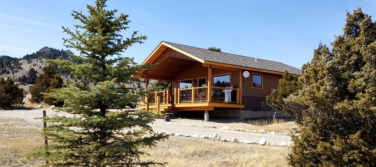 Cabins (United States of America, Ennis, Montana)