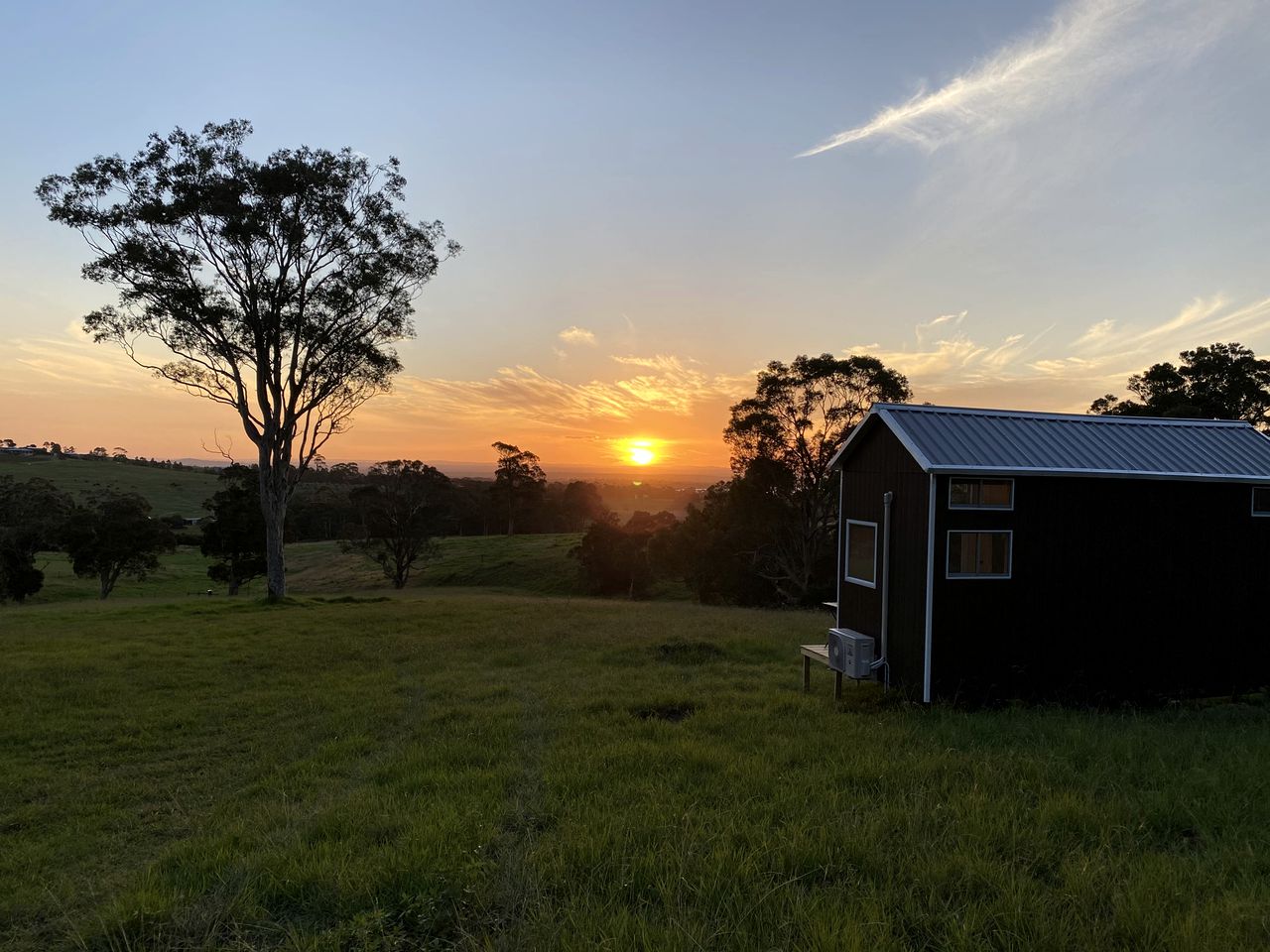 Serene Tiny House Rental Ideal for Glamping in NSW