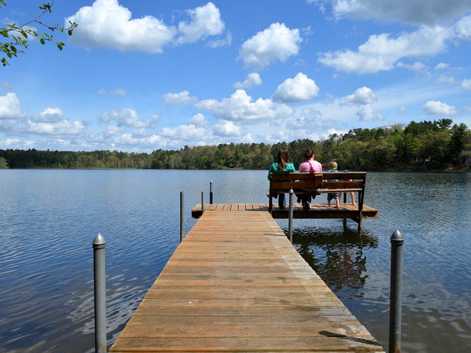 Cabins (Woodruff, Wisconsin, United States)