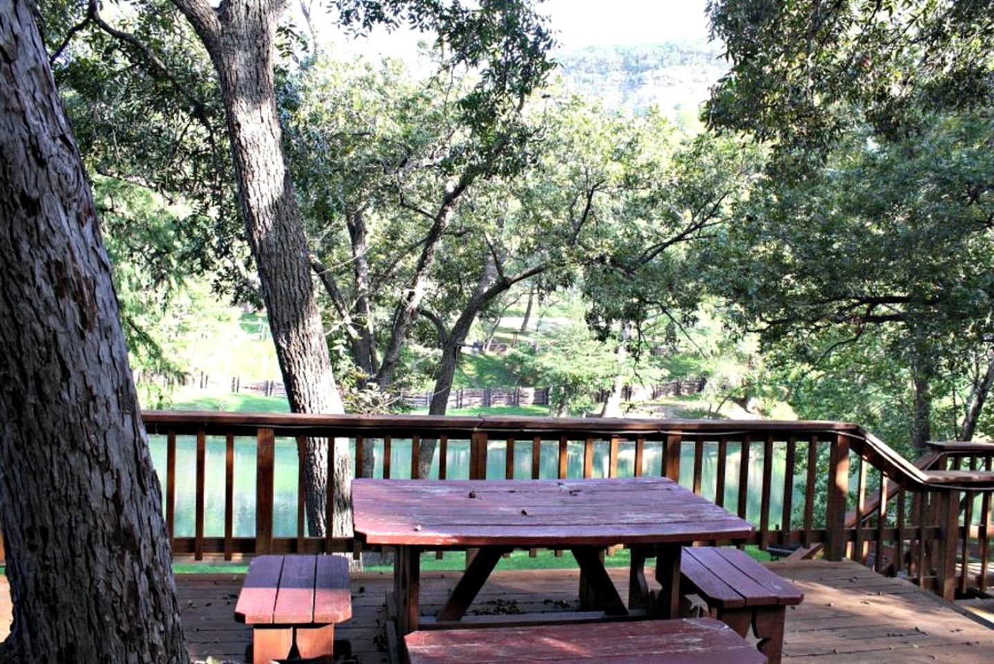Fantastic Family Vacation Retreat for 12 near the Guadalupe River, Texas
