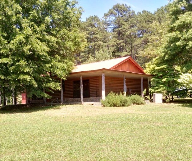 Cabins (Tumbling Shoals, Arkansas, United States)