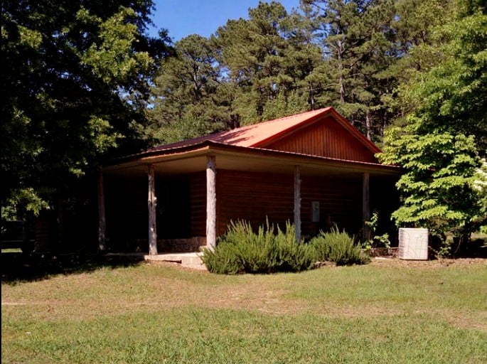 Cabins (Tumbling Shoals, Arkansas, United States)