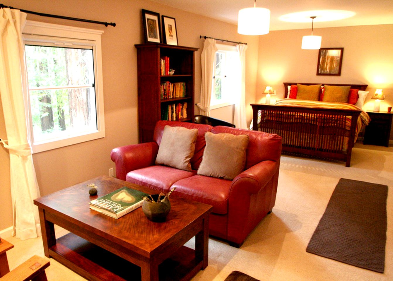 Pet-Friendly Cabin Rental with Studio for Glamping in Northern California